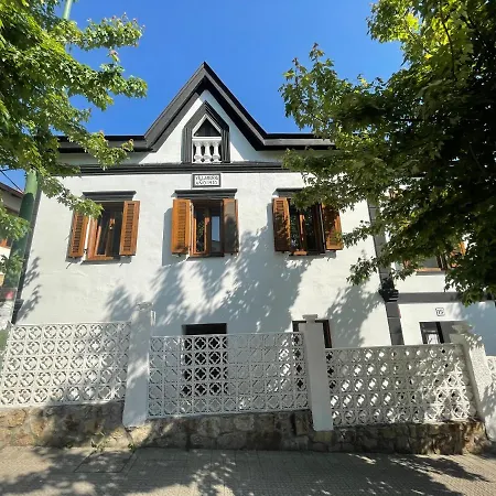 Nueva 1910 Homestay Getxo