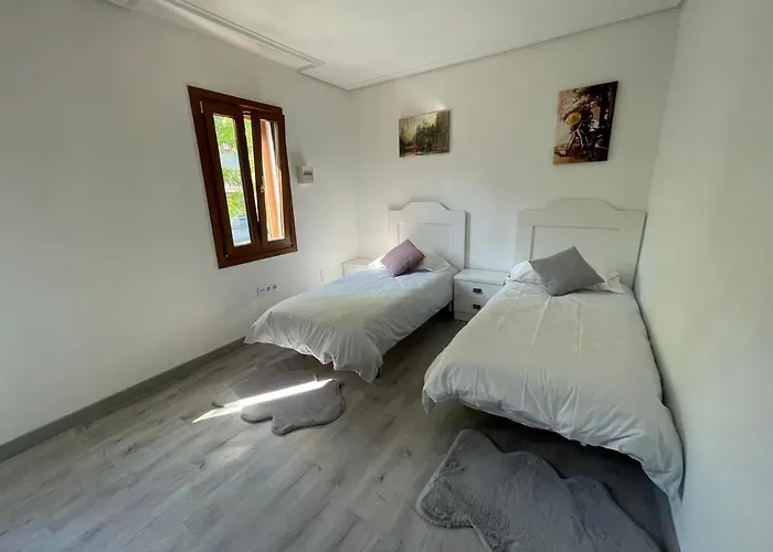 Nueva 1910 Homestay *